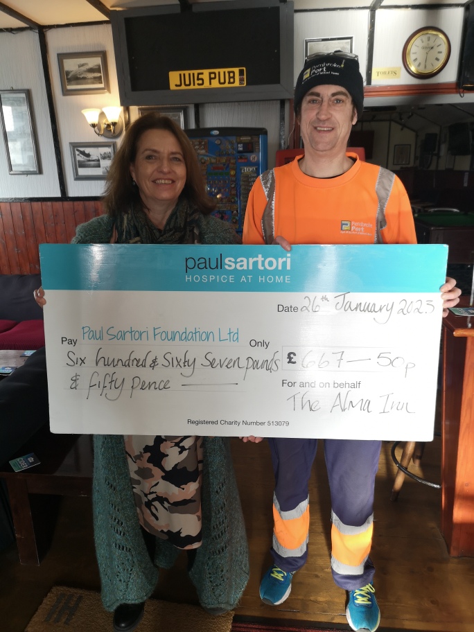 alma-inn-cheque-presentation-photo.jpg