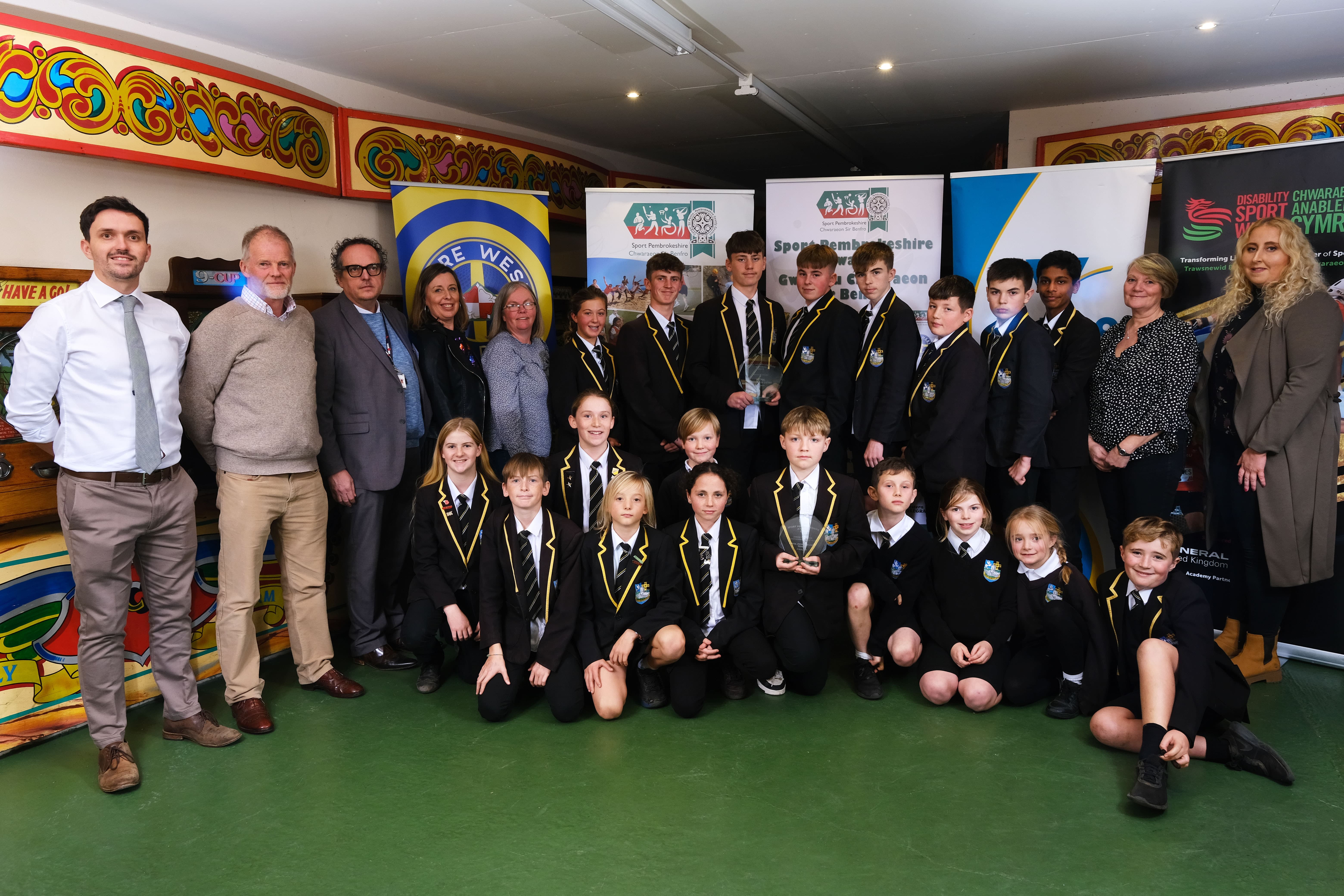 schools-award-ysgol-penrhyn-dewi.jpg
