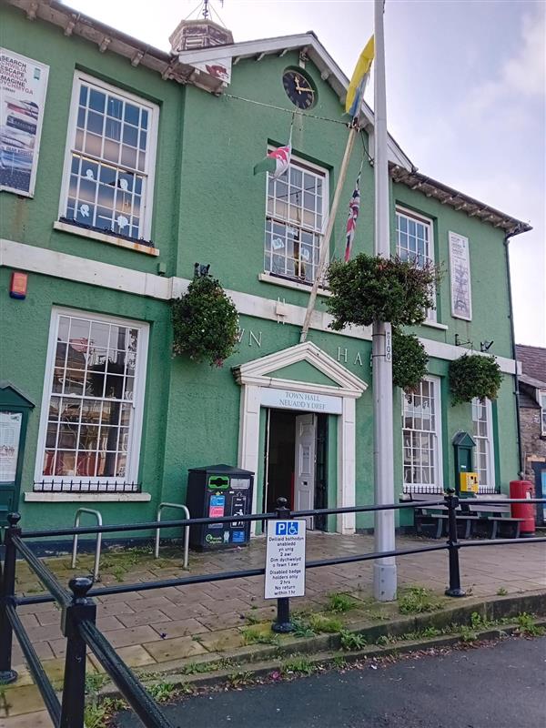 fishguard-town-hall.jpg