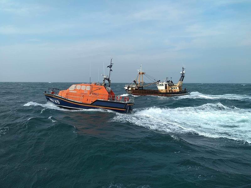 major_rescue_in_irish_sea_as_rnli_lifeboats_respond_to_fishing_vessel_mayday.jpg
