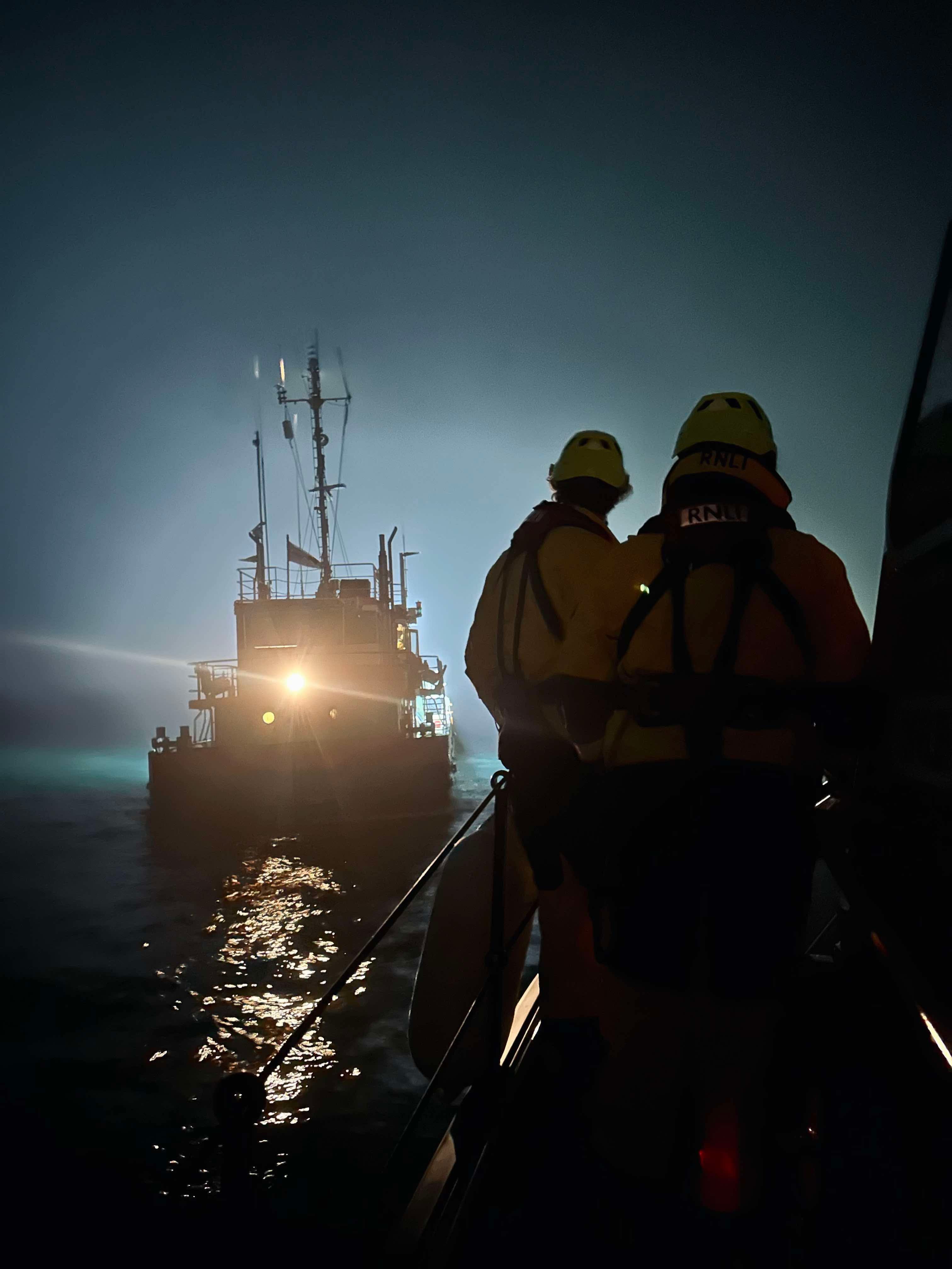 multi_rnli_assistance_for_stricken_survey_vessel.jpeg