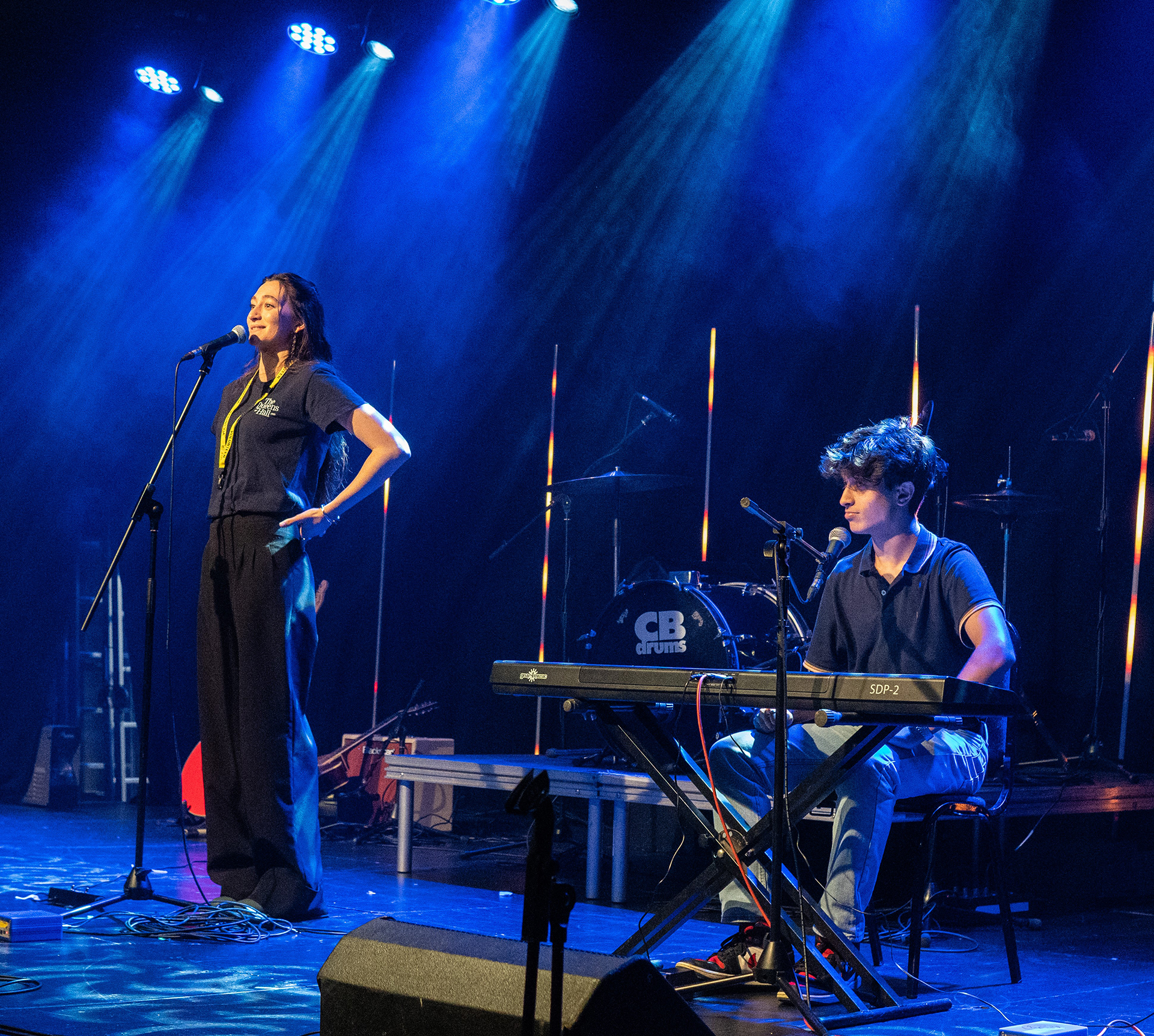 yom-performer-assistant-and-performer-aged-16.jpg